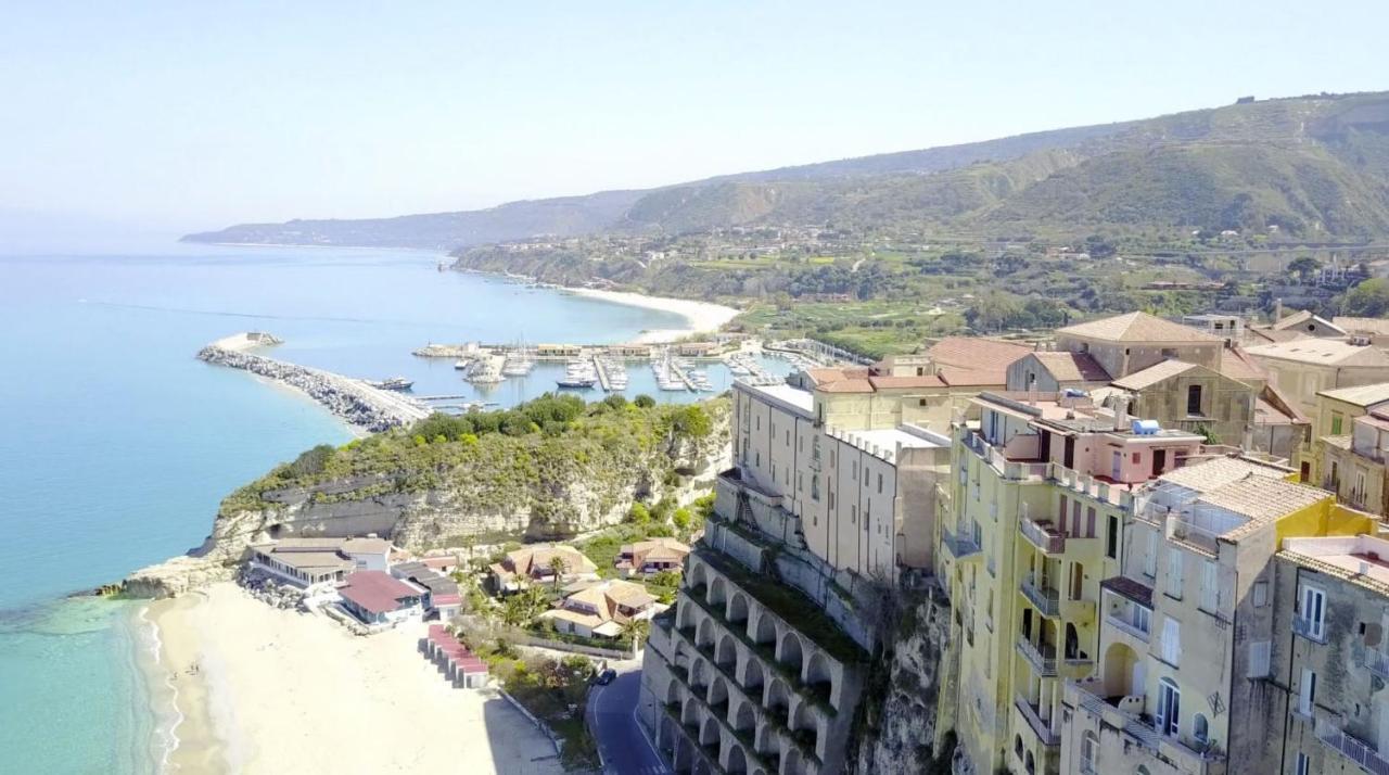 B&B Kamalei טרופאה מראה חיצוני תמונה