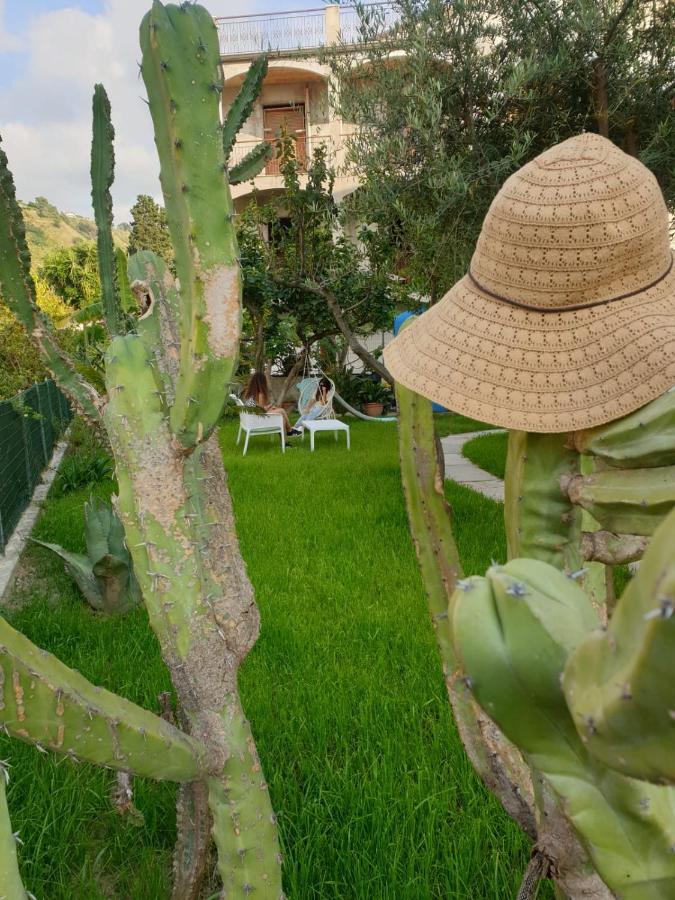 B&B Kamalei טרופאה מראה חיצוני תמונה