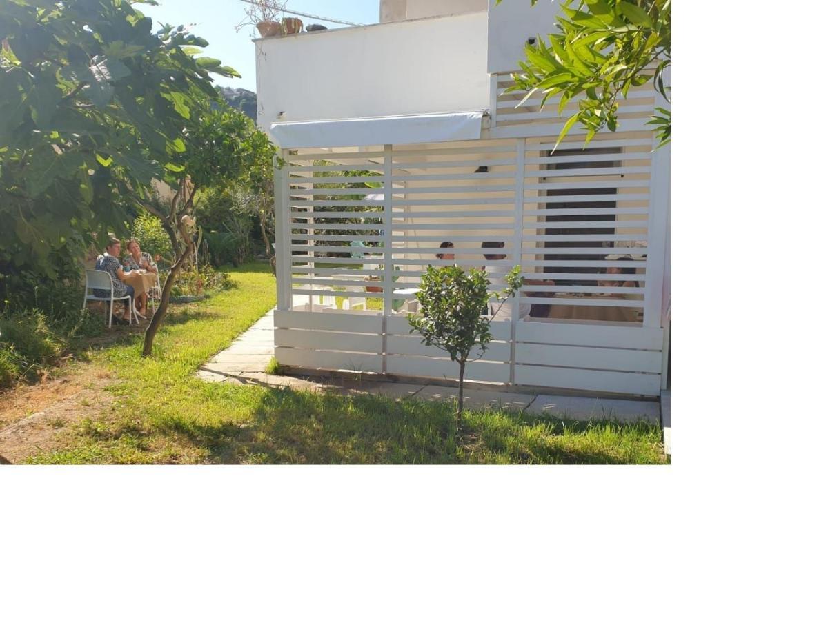 B&B Kamalei טרופאה מראה חיצוני תמונה